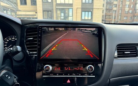 Mitsubishi Outlander III рестайлинг 3, 2021 год, 2 500 000 рублей, 31 фотография