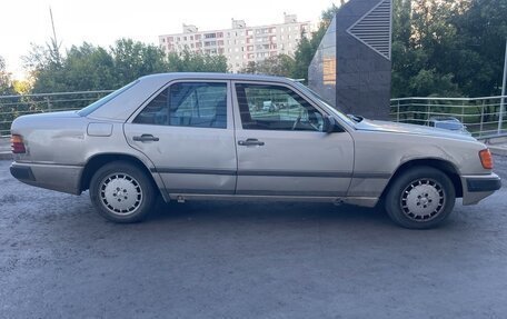 Mercedes-Benz W124, 1986 год, 170 000 рублей, 14 фотография