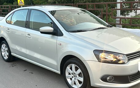 Volkswagen Polo VI (EU Market), 2011 год, 1 250 000 рублей, 2 фотография