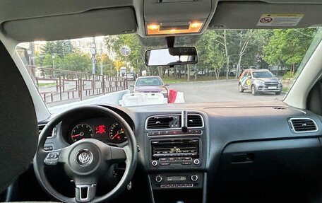 Volkswagen Polo VI (EU Market), 2011 год, 1 250 000 рублей, 13 фотография