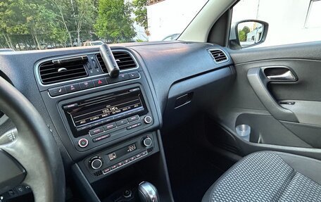 Volkswagen Polo VI (EU Market), 2011 год, 1 250 000 рублей, 15 фотография