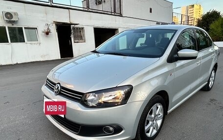 Volkswagen Polo VI (EU Market), 2011 год, 1 250 000 рублей, 3 фотография