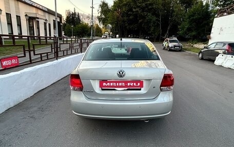 Volkswagen Polo VI (EU Market), 2011 год, 1 250 000 рублей, 5 фотография