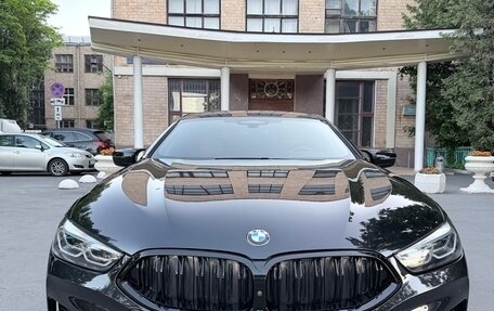 BMW 8 серия, 2021 год, 6 200 000 рублей, 2 фотография