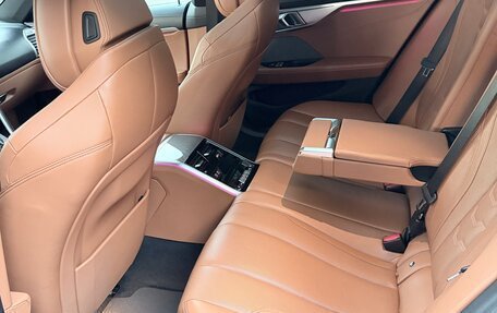 BMW 8 серия, 2021 год, 6 200 000 рублей, 18 фотография