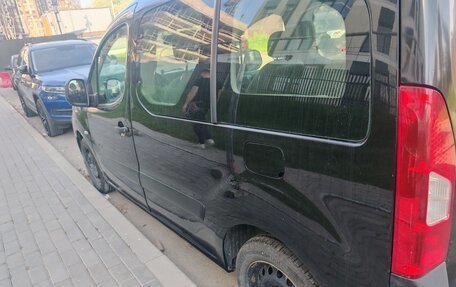 Peugeot Partner II рестайлинг 2, 2011 год, 593 000 рублей, 10 фотография