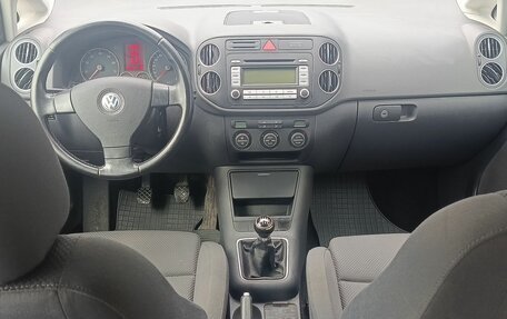 Volkswagen Golf Plus I, 2006 год, 599 000 рублей, 10 фотография