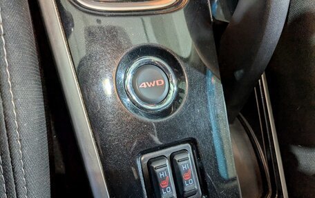 Mitsubishi Outlander III рестайлинг 3, 2017 год, 1 870 000 рублей, 20 фотография