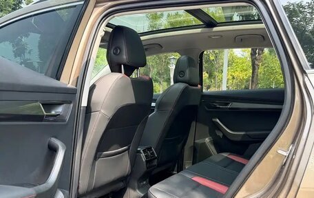 Skoda Karoq I, 2023 год, 1 995 000 рублей, 8 фотография