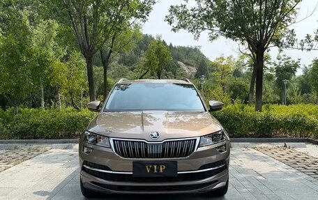 Skoda Karoq I, 2023 год, 1 995 000 рублей, 5 фотография