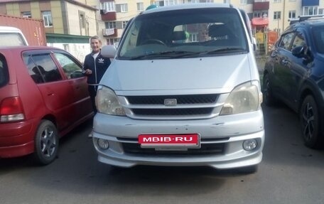 Toyota Touring HiAce I, 2000 год, 520 000 рублей, 1 фотография