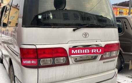 Toyota Touring HiAce I, 2000 год, 520 000 рублей, 4 фотография