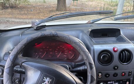 Peugeot Partner II рестайлинг 2, 2008 год, 325 000 рублей, 14 фотография