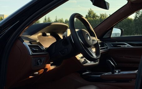 BMW 7 серия, 2019 год, 6 700 000 рублей, 21 фотография