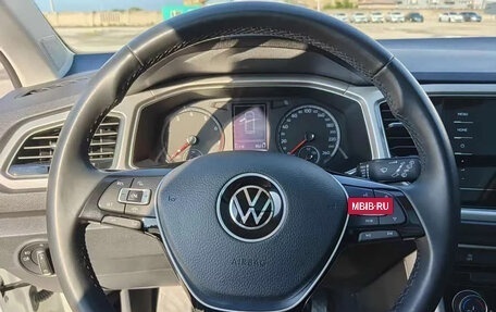 Volkswagen T-Roc I, 2023 год, 1 400 000 рублей, 9 фотография