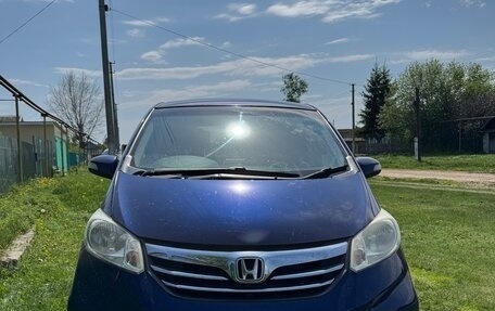 Honda Freed I, 2013 год, 1 150 000 рублей, 2 фотография