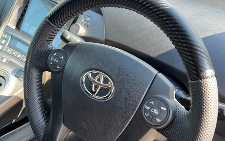 Toyota Prius, 2012 год, 930 000 рублей, 9 фотография