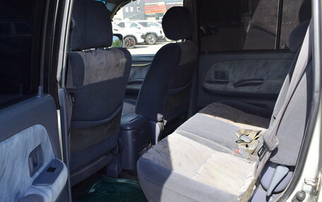 Toyota Land Cruiser Prado 90 рестайлинг, 2001 год, 997 000 рублей, 18 фотография