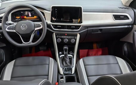 Volkswagen T-Roc I, 2026 год, 1 700 000 рублей, 8 фотография