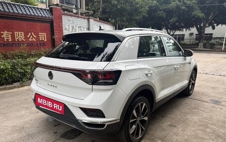 Volkswagen T-Roc I, 2025 год, 1 700 000 рублей, 5 фотография