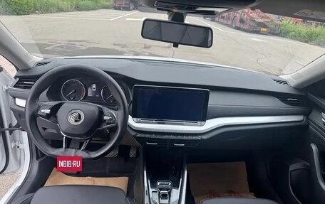 Skoda Octavia IV, 2023 год, 2 050 000 рублей, 9 фотография