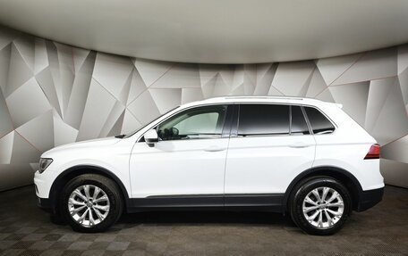 Volkswagen Tiguan II, 2017 год, 1 629 000 рублей, 5 фотография