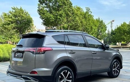 Toyota RAV4, 2019 год, 2 150 002 рублей, 4 фотография