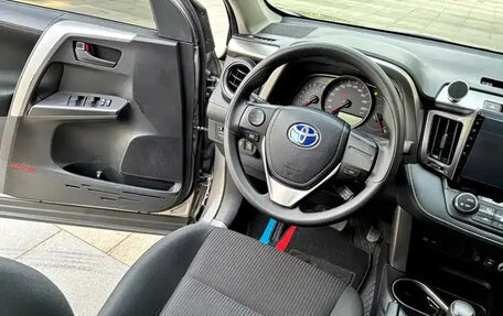 Toyota RAV4, 2019 год, 2 150 002 рублей, 2 фотография