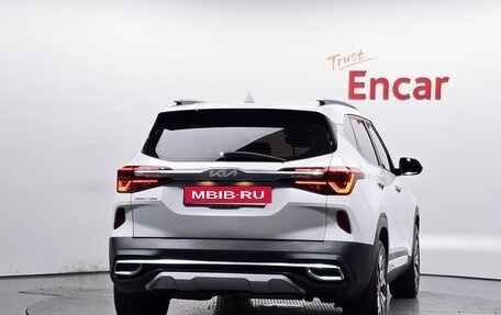 KIA Seltos I, 2021 год, 2 375 005 рублей, 6 фотография