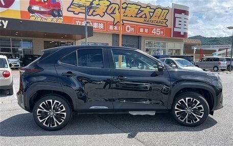 Toyota Yaris Cross, 2025 год, 2 216 700 рублей, 5 фотография