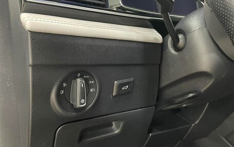 Volkswagen Tiguan II, 2023 год, 2 034 000 рублей, 14 фотография