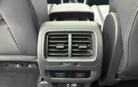 Volkswagen Touran III, 2023 год, 1 550 000 рублей, 16 фотография