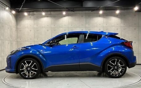 Toyota C-HR I рестайлинг, 2022 год, 1 500 666 рублей, 5 фотография