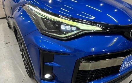 Toyota C-HR I рестайлинг, 2022 год, 1 500 666 рублей, 2 фотография