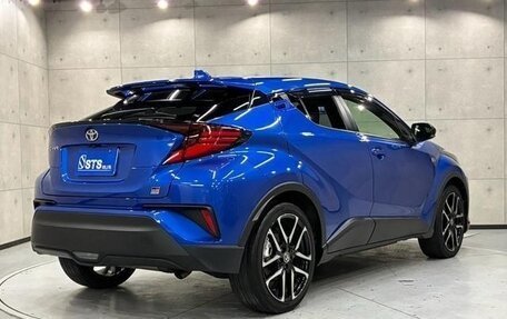 Toyota C-HR I рестайлинг, 2022 год, 1 500 666 рублей, 11 фотография