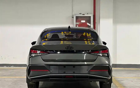Hyundai Elantra, 2025 год, 1 600 000 рублей, 6 фотография