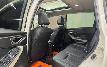 Subaru Forester, 2022 год, 3 800 000 рублей, 6 фотография