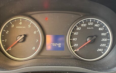Mitsubishi Outlander III рестайлинг 3, 2013 год, 1 050 000 рублей, 3 фотография