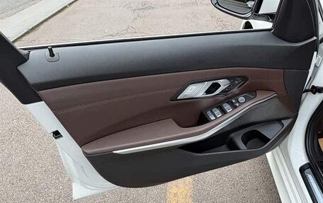 BMW 3 серия, 2022 год, 3 043 000 рублей, 9 фотография