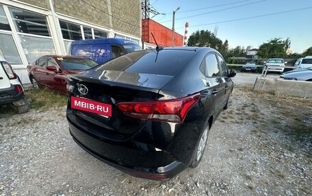 Hyundai Solaris II рестайлинг, 2022 год, 950 000 рублей, 2 фотография