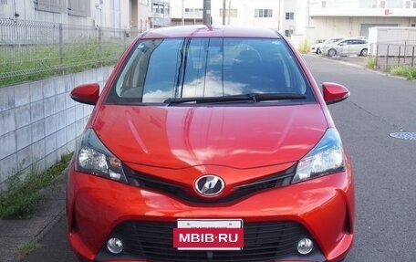 Toyota Vitz, 2015 год, 760 000 рублей, 3 фотография