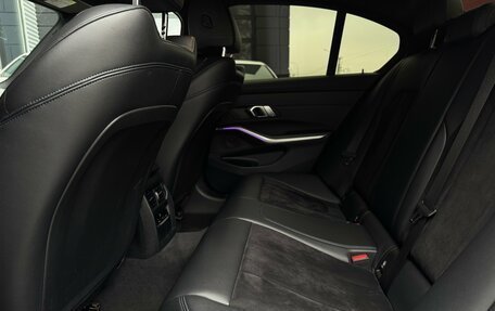 BMW 3 серия, 2019 год, 3 200 000 рублей, 22 фотография