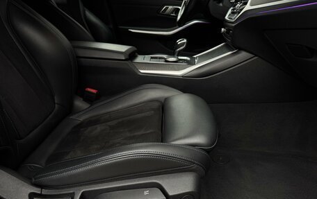 BMW 3 серия, 2019 год, 3 200 000 рублей, 28 фотография