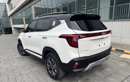 KIA Seltos I, 2023 год, 1 600 000 рублей, 4 фотография