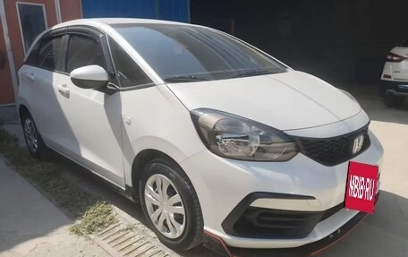 Honda Fit, 2023 год, 1 300 000 рублей, 2 фотография
