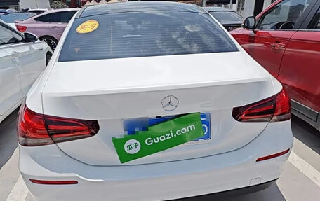 Mercedes-Benz A-Класс, 2023 год, 1 650 000 рублей, 8 фотография