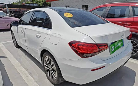 Mercedes-Benz A-Класс, 2023 год, 1 650 000 рублей, 6 фотография