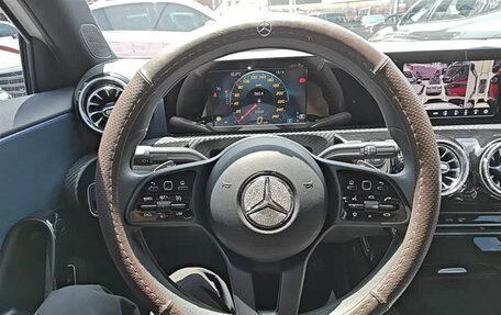 Mercedes-Benz A-Класс, 2023 год, 1 650 000 рублей, 9 фотография