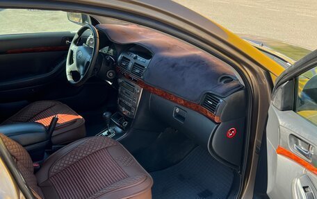 Toyota Avensis III рестайлинг, 2004 год, 415 000 рублей, 9 фотография