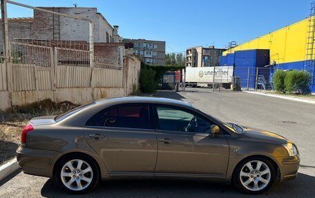 Toyota Avensis III рестайлинг, 2004 год, 415 000 рублей, 7 фотография
